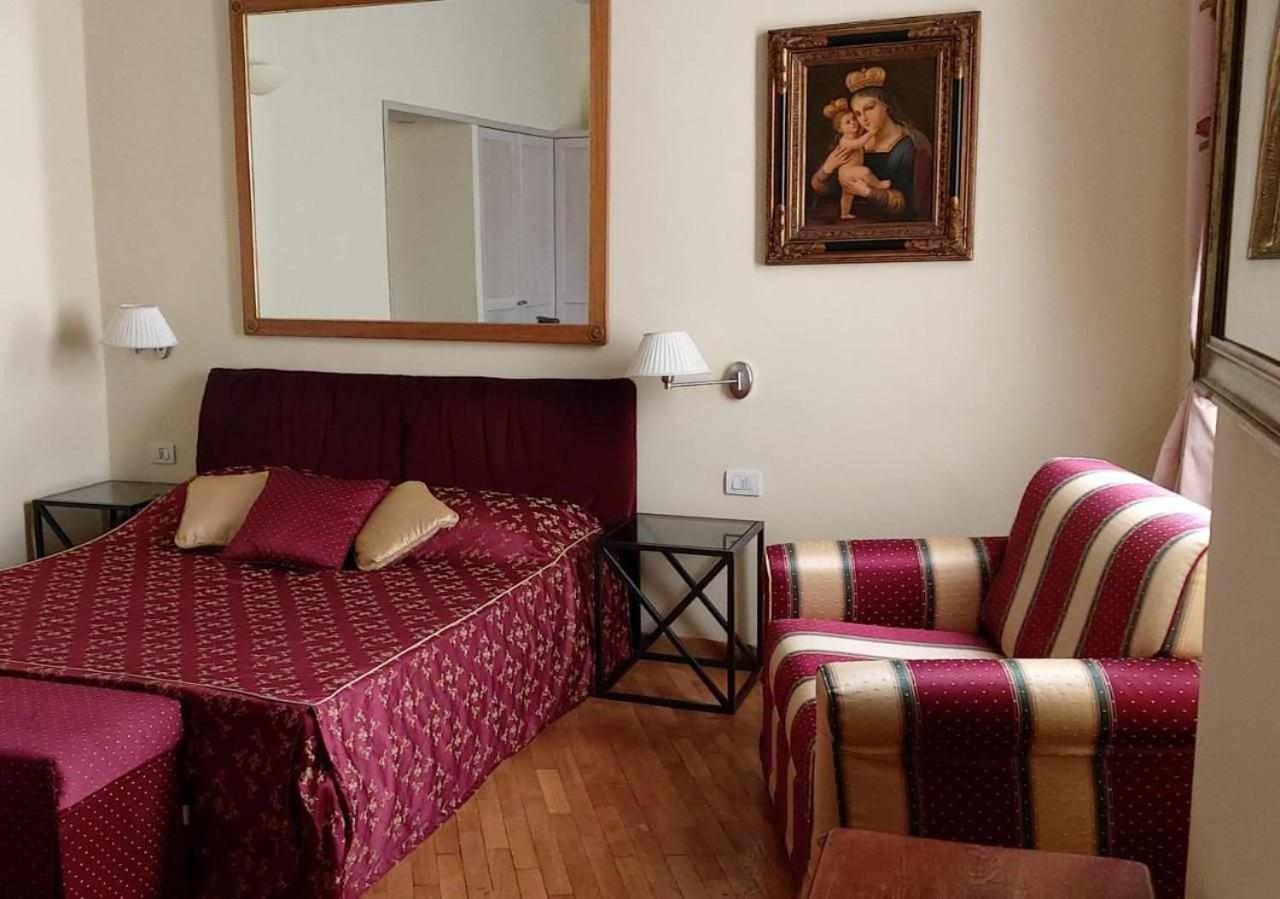 Tornabuoni La Petite Suite Φλωρεντία Εξωτερικό φωτογραφία