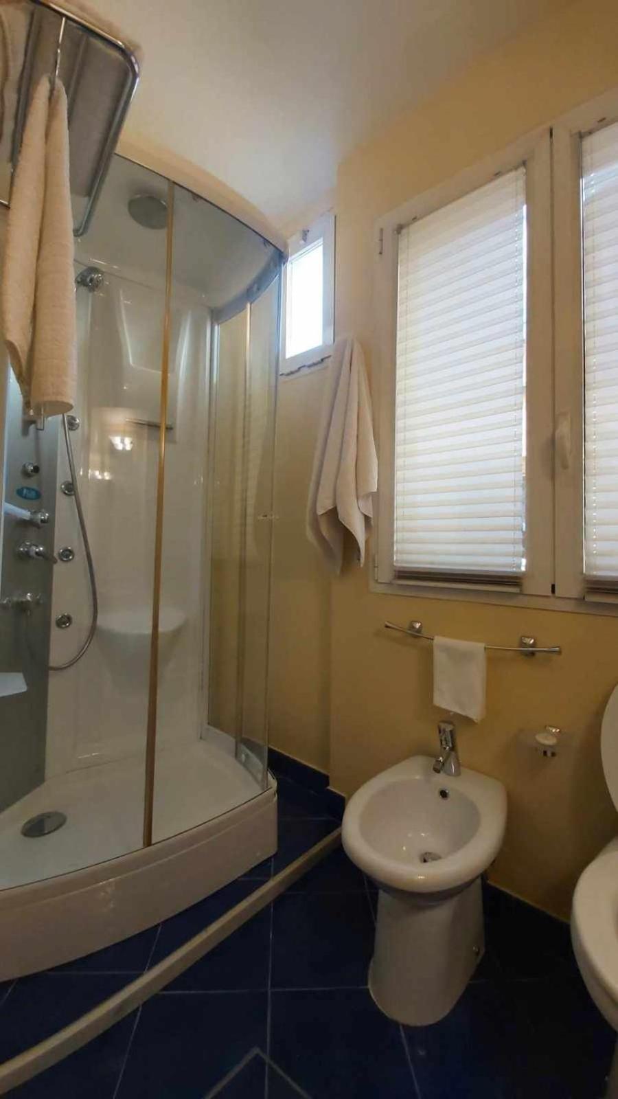 Tornabuoni La Petite Suite Φλωρεντία Δωμάτιο φωτογραφία