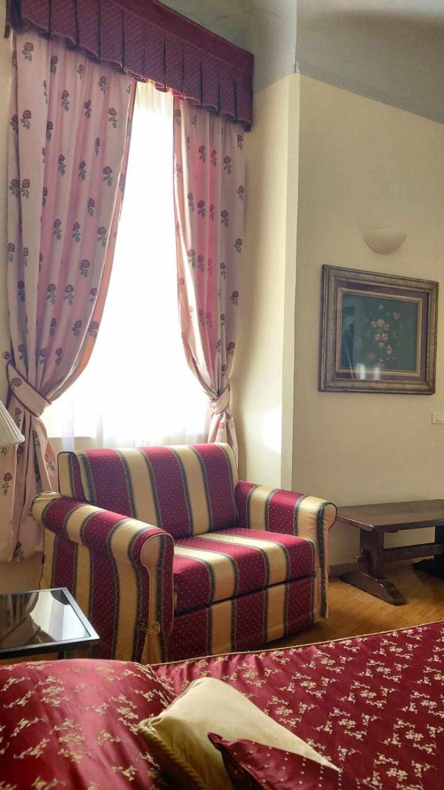 Tornabuoni La Petite Suite Φλωρεντία Δωμάτιο φωτογραφία